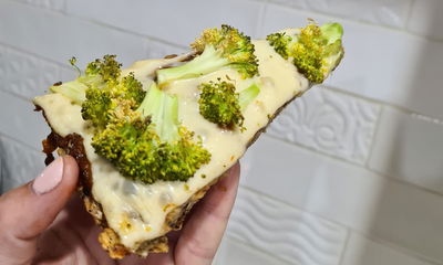 פיצה על בסיס מצה בריי