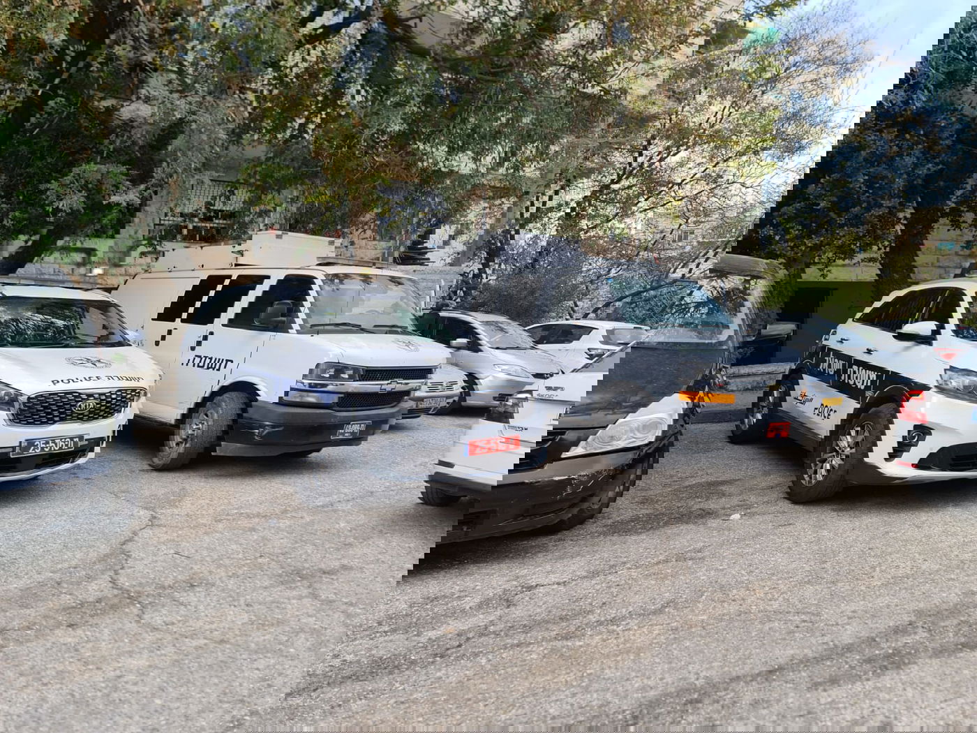 חשד לרצח בשכונה החרדית; אותרו סימני דקירות בגופה