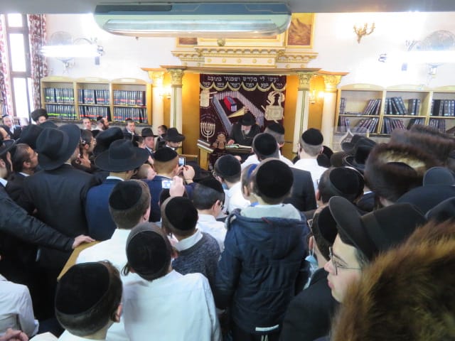 הגרב"מ אזרחי מסר שיעור תורה ב'שטיבלאך'