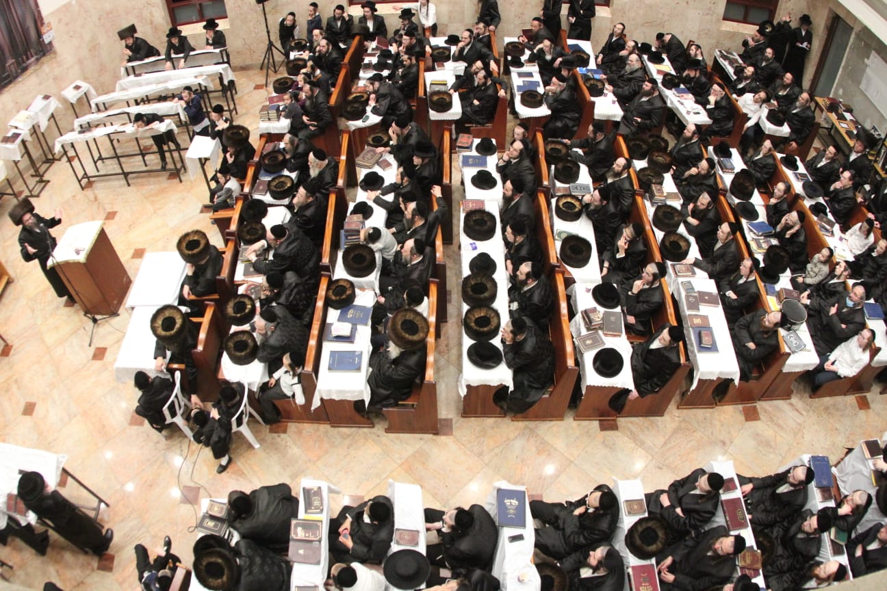 תיעוד: הרבי מסקולען י-ם מסר שיעור תורה בפיטסבורג