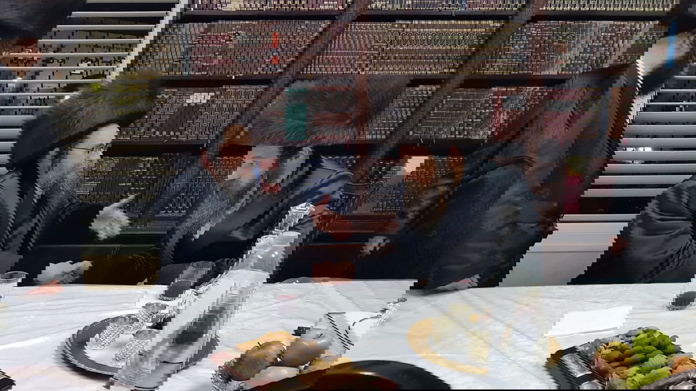 תיעוד: הרבי מסקולען י-ם מסר שיעור תורה בפיטסבורג