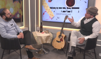 פיני עזרא לצד זלמן שטוב