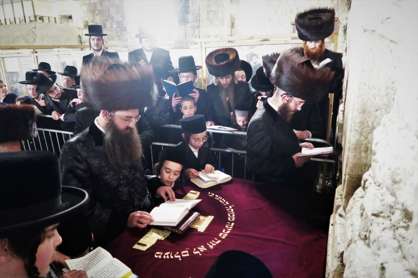 מראות חג הפסח בסאדיגורה ירושלים • תיעוד