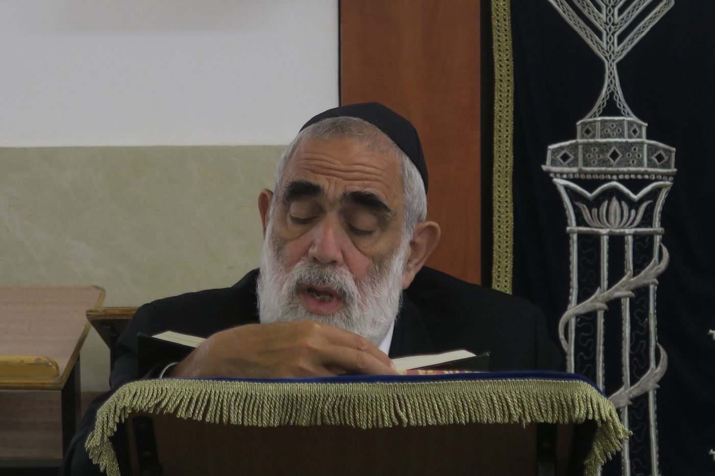 לאחר שהחלים: הגר"ח אקרמן מסר שיעור לתלמידיו