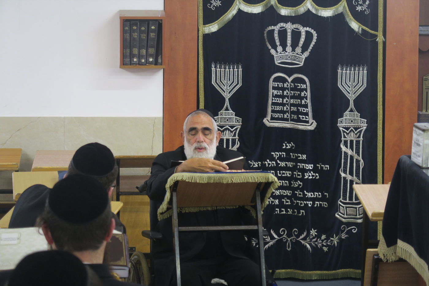 לאחר שהחלים: הגר"ח אקרמן מסר שיעור לתלמידיו