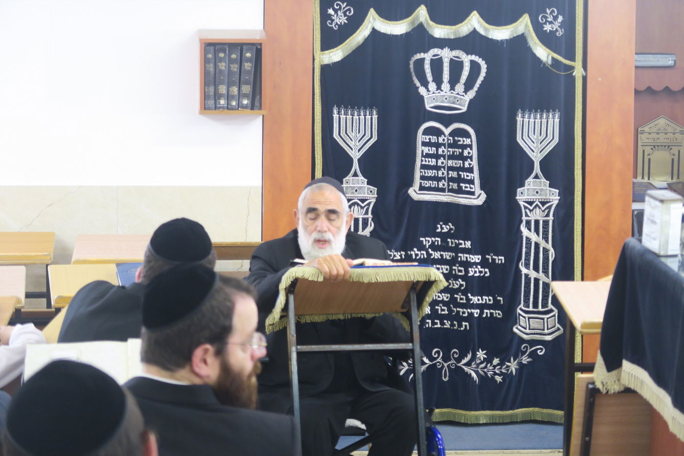 לאחר שהחלים: הגר"ח אקרמן מסר שיעור לתלמידיו