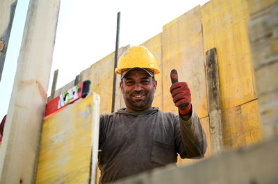 כרישי נדל"ן? על "תכנן ובנה", שמעתם?