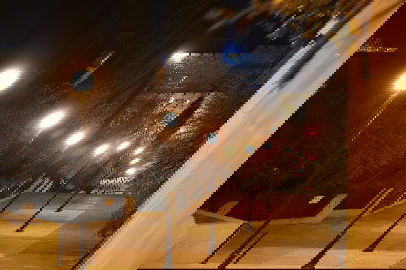 חומות העיר העתיקה