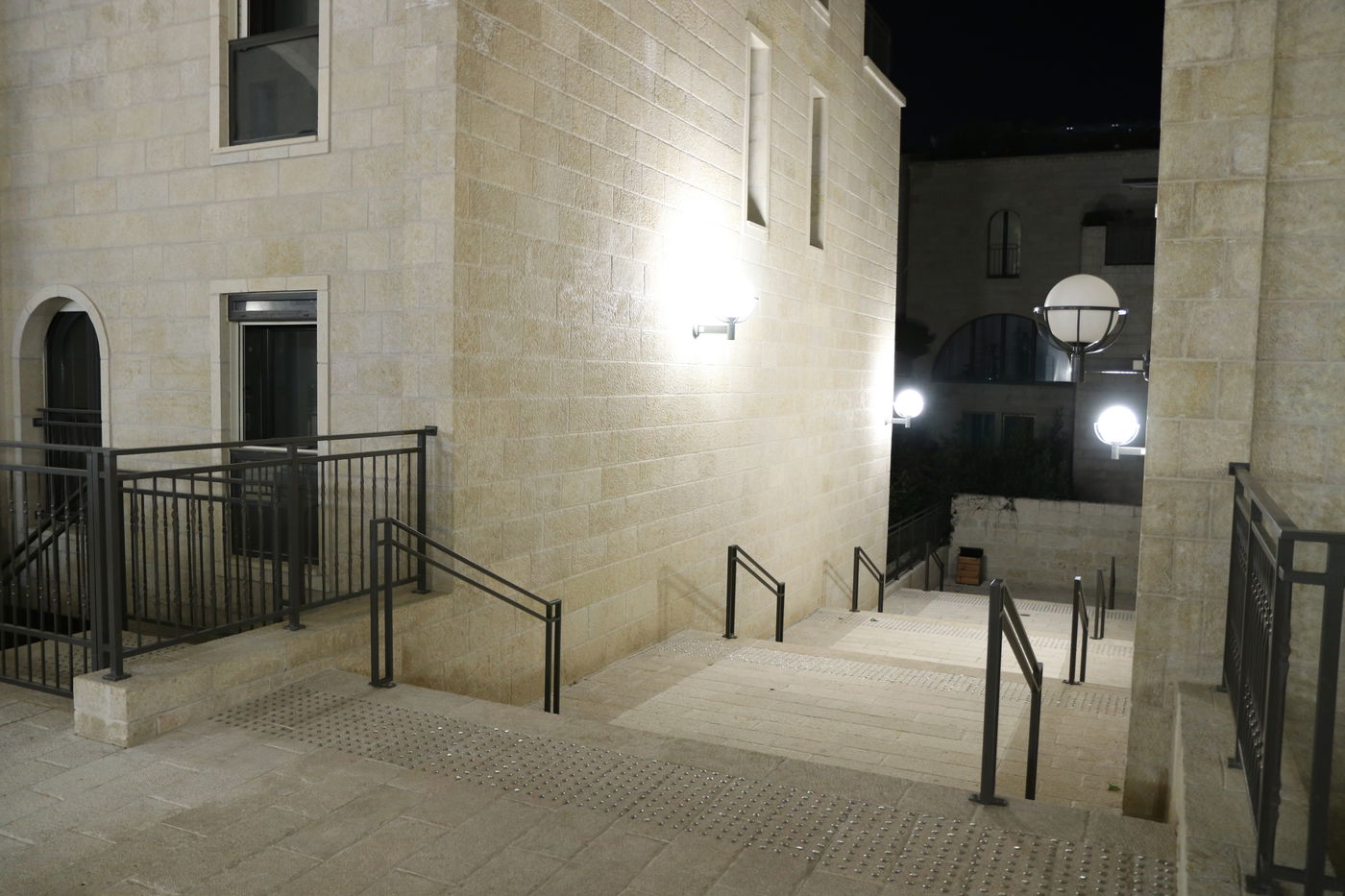 תיעוד מרהיב: חומות העיר העתיקה בירושלים