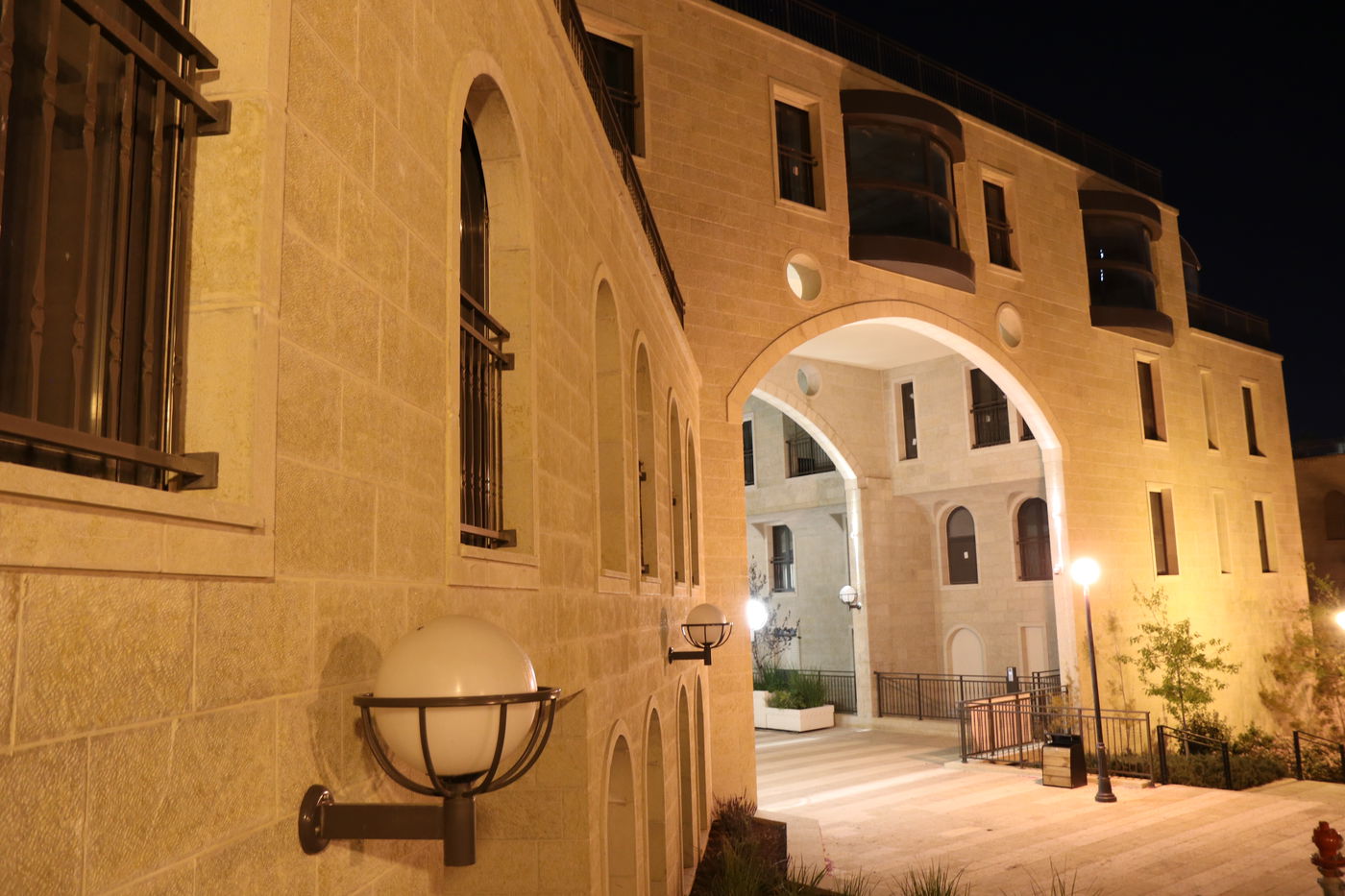 תיעוד מרהיב: חומות העיר העתיקה בירושלים