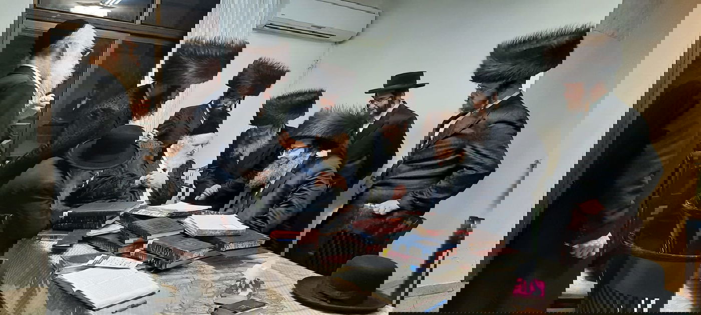 מראות חג הפסח בקהילת סאטמר בבני ברק