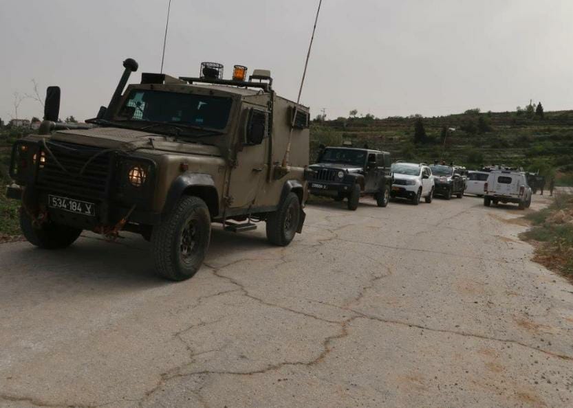 גוש עציון: שבעה נעצרו בהפגנה על קברים