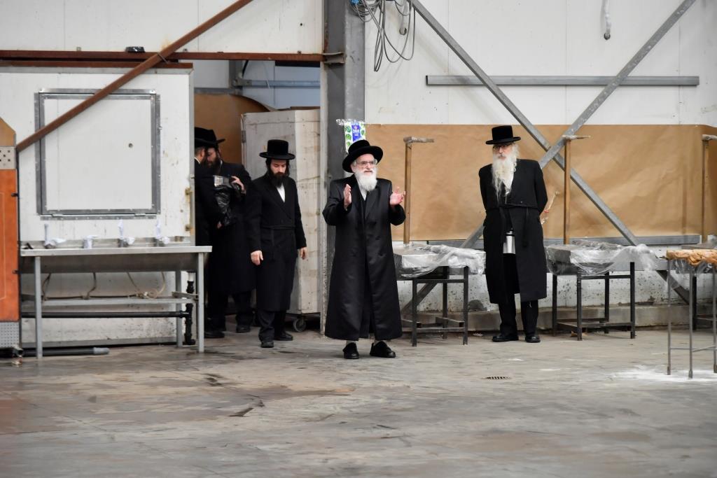 כשהאדמו"ר מויז'ניץ למד עם נכדו בבית המדרש