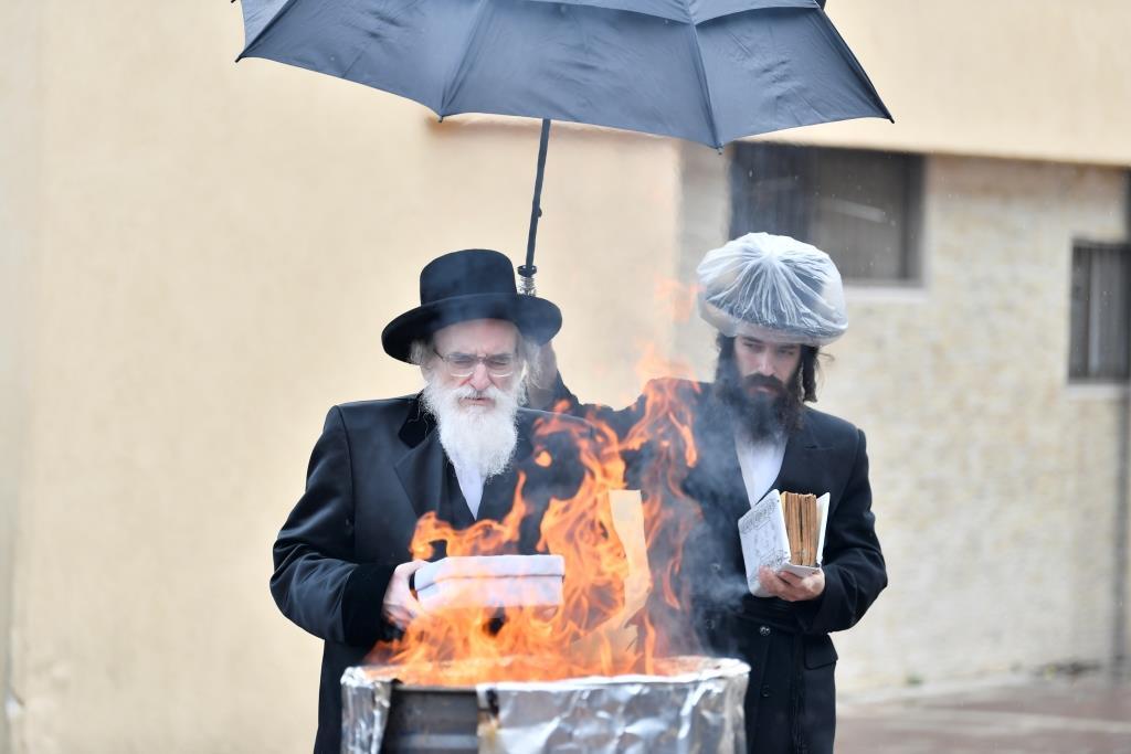 כשהאדמו"ר מויז'ניץ למד עם נכדו בבית המדרש