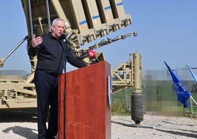 גנץ: 'נערכים מול איומים שאיראן מציבה לנו'