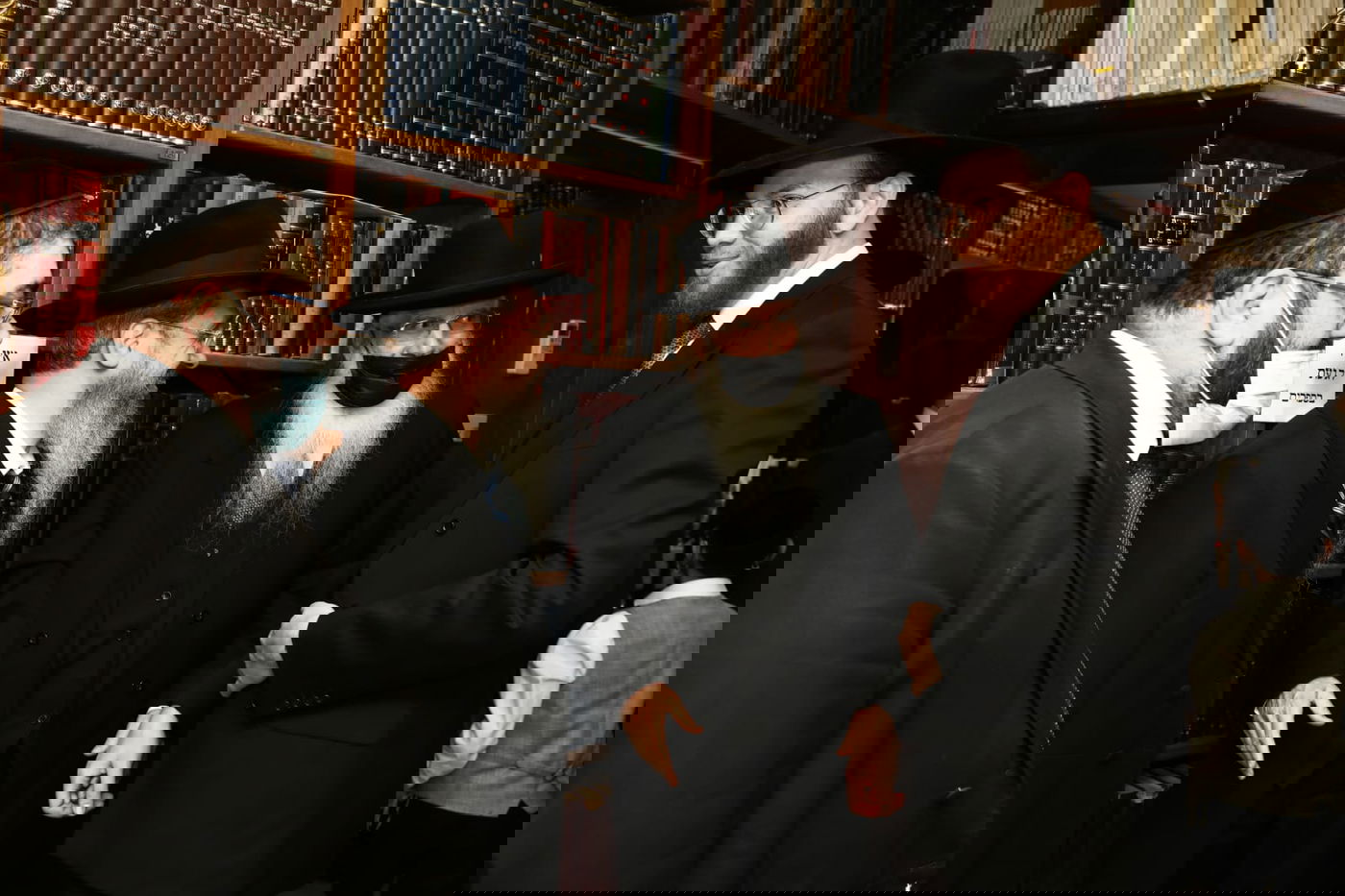 תיעוד: ברית המילה לנין מרן הגר"ע יוסף זצ"ל