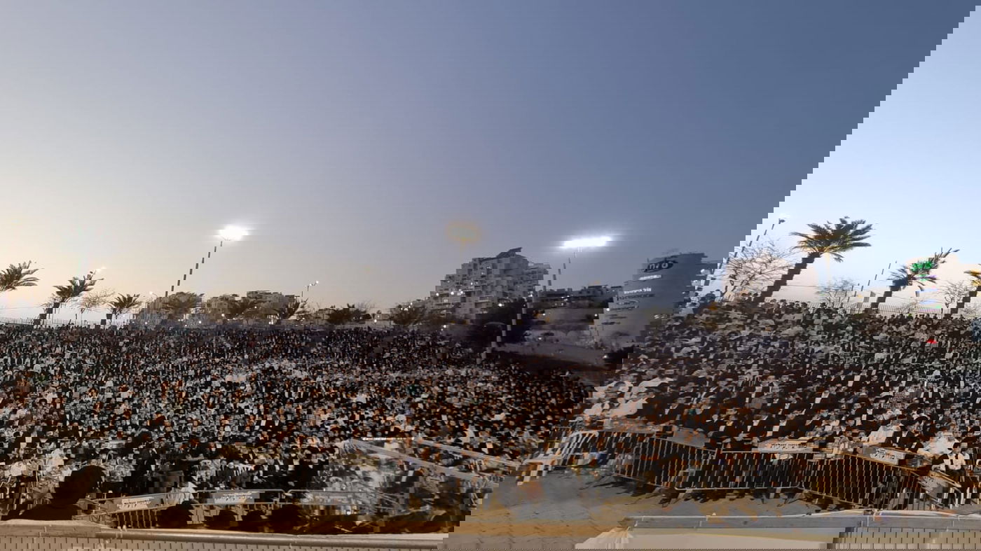 לאחר 13 שנה: הגר"ג אדלשטיין הגיע לביקור במודיעין עילית • צפו