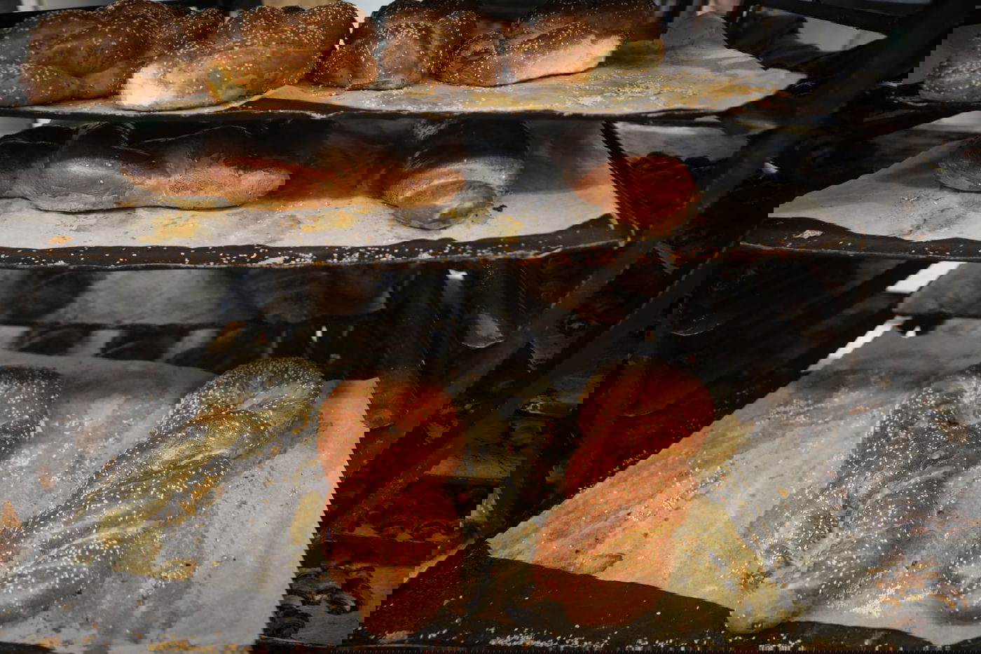 חלות המפתח במאפייה הירושלמית • תיעוד