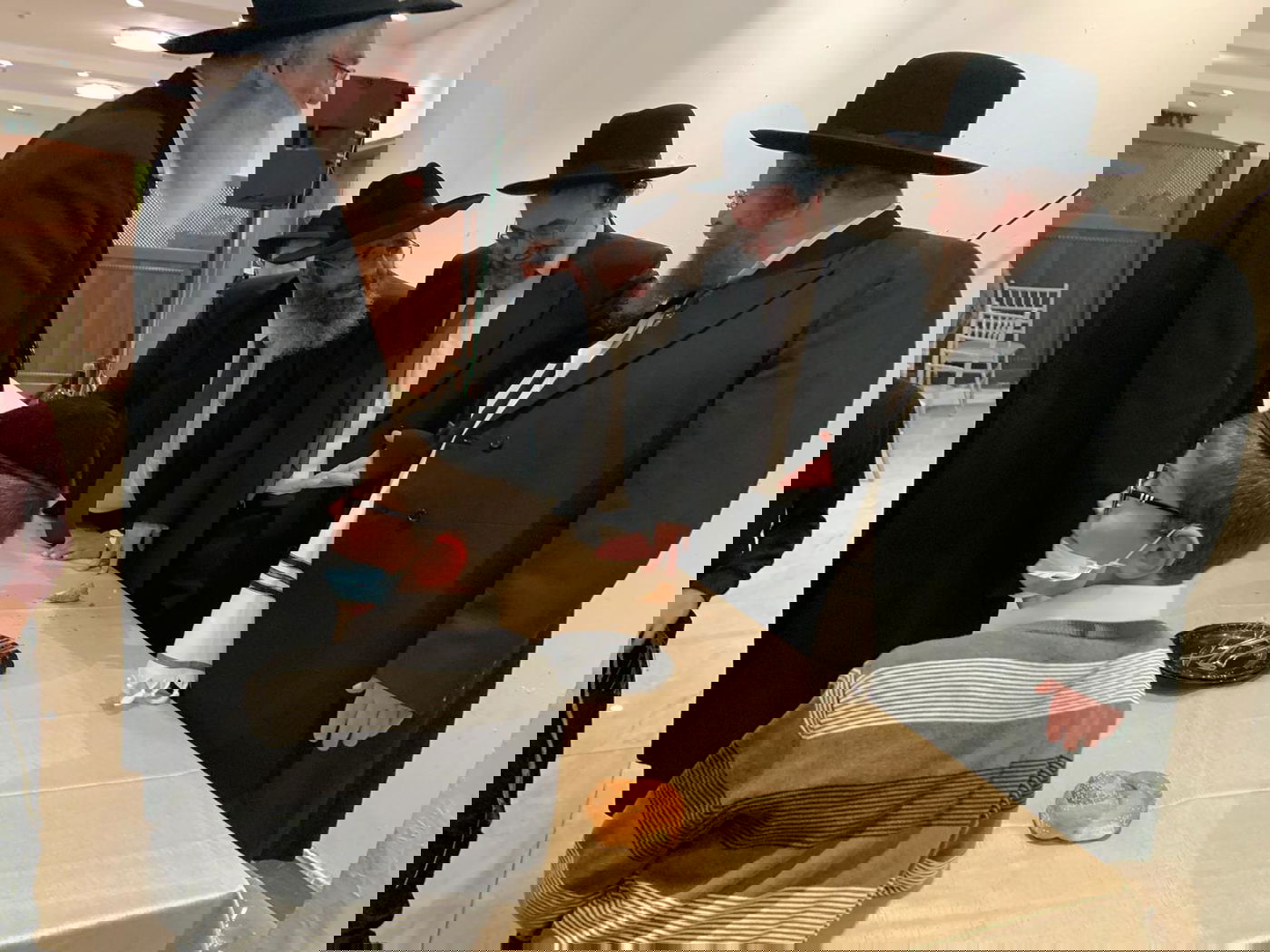 הרב משה לנדא בבר מצווה של הגר"מ שפירא, שנערכה בסוף השבוע האחרון