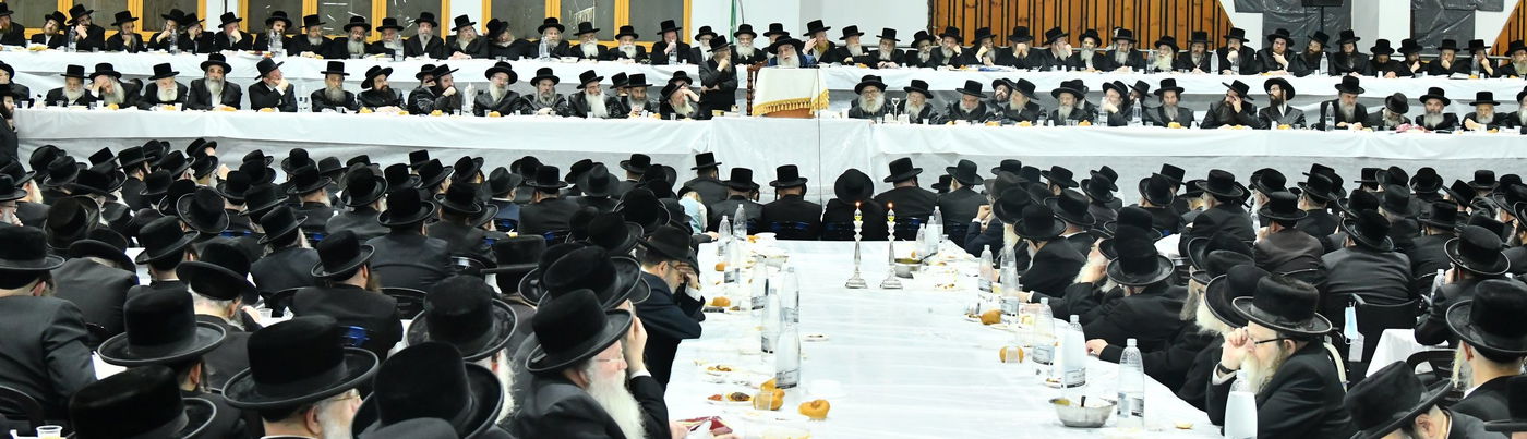 הרבי מצאנז: "מוטל עלינו להביא קרבן תודה"