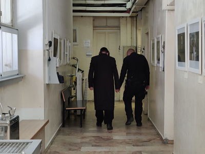 ראש הישיבה בצאת מהדיון