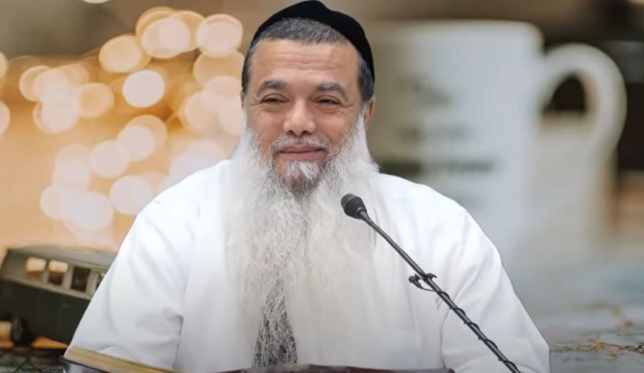 איך להשיג ביטחון עצמי? • שיעורו של הרב יגאל כהן; צפו