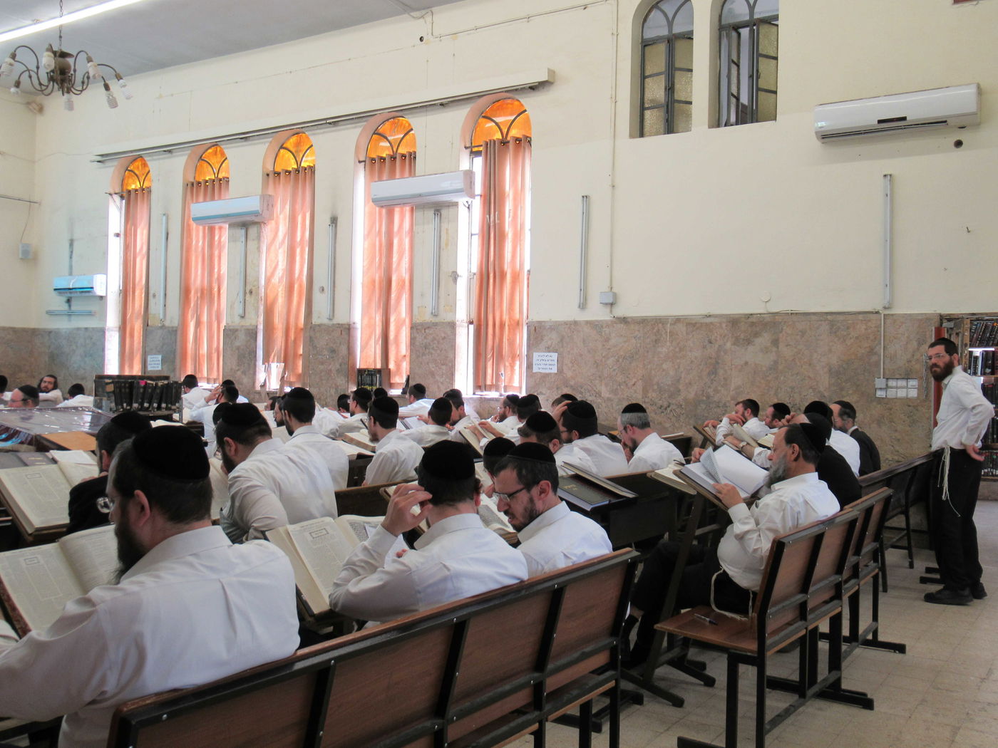 בפתיחת הזמן בפוניבז': "כמו שנה שעברה"