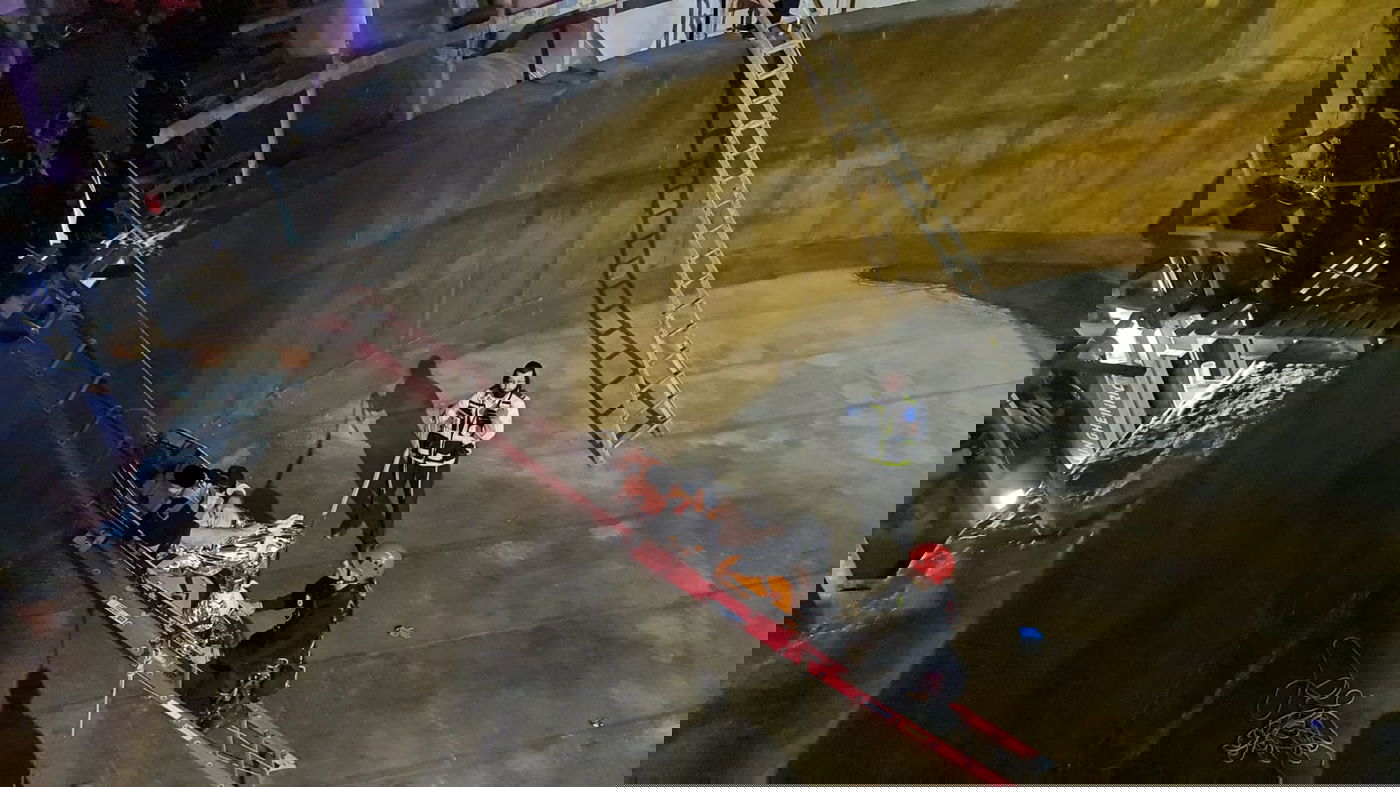 פועל נפל 5 מטרים בתוך מפעל הכימיקלים