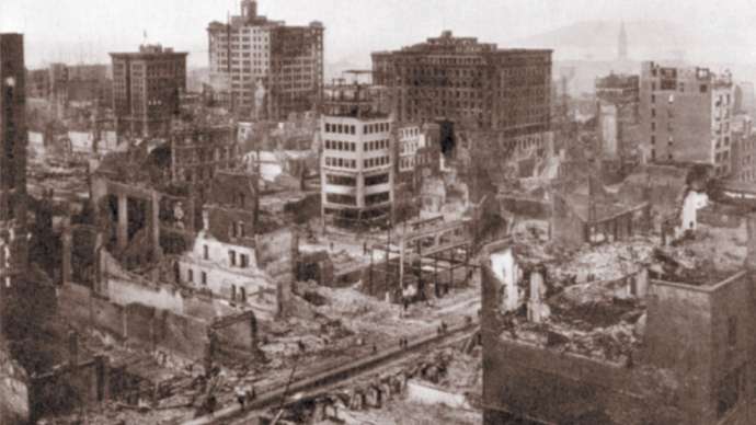 העיר תחת ההריסות