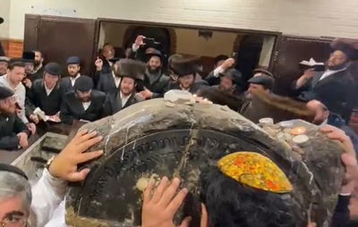 שירי דביקות בציון רבי ישעיה בן ר' משה; צפו