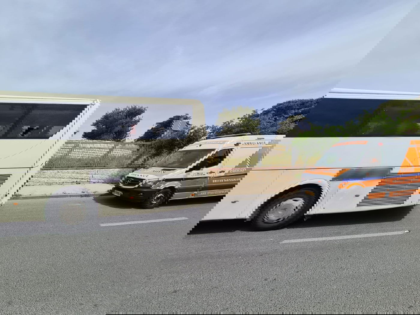 אישה נפצעה מידוי אבנים על אוטובוס בירושלים