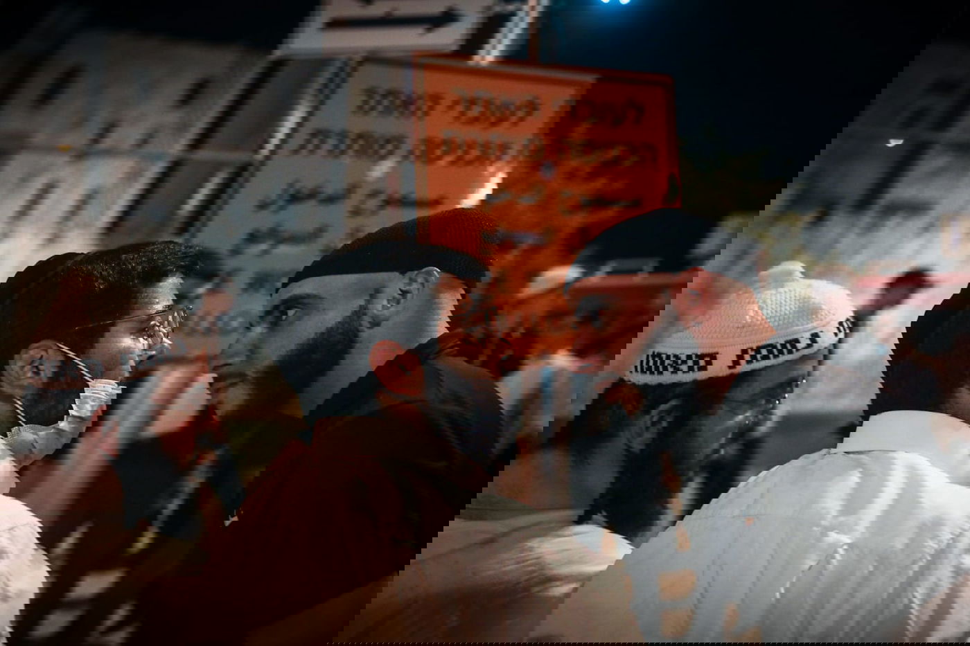 ערבים וחרדים מתעמתים, אמש; למצולמים אין קשר לכתבה