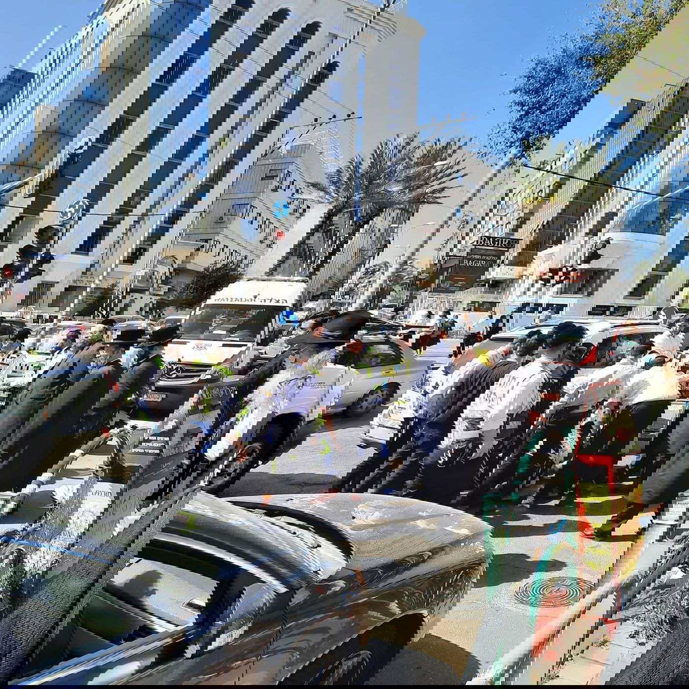 רוכב אופניים בן 60 נפצע בינוני מפגיעת רכב