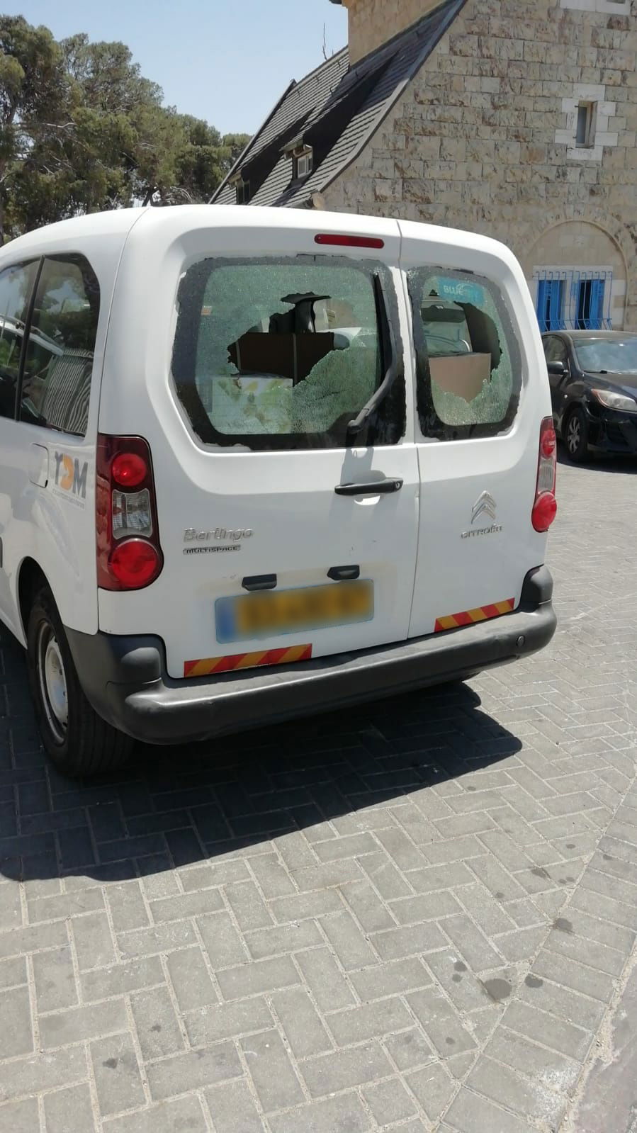 ד', נרגם באבנים ב'אבו טור': "בנס יצאתי בחיים"