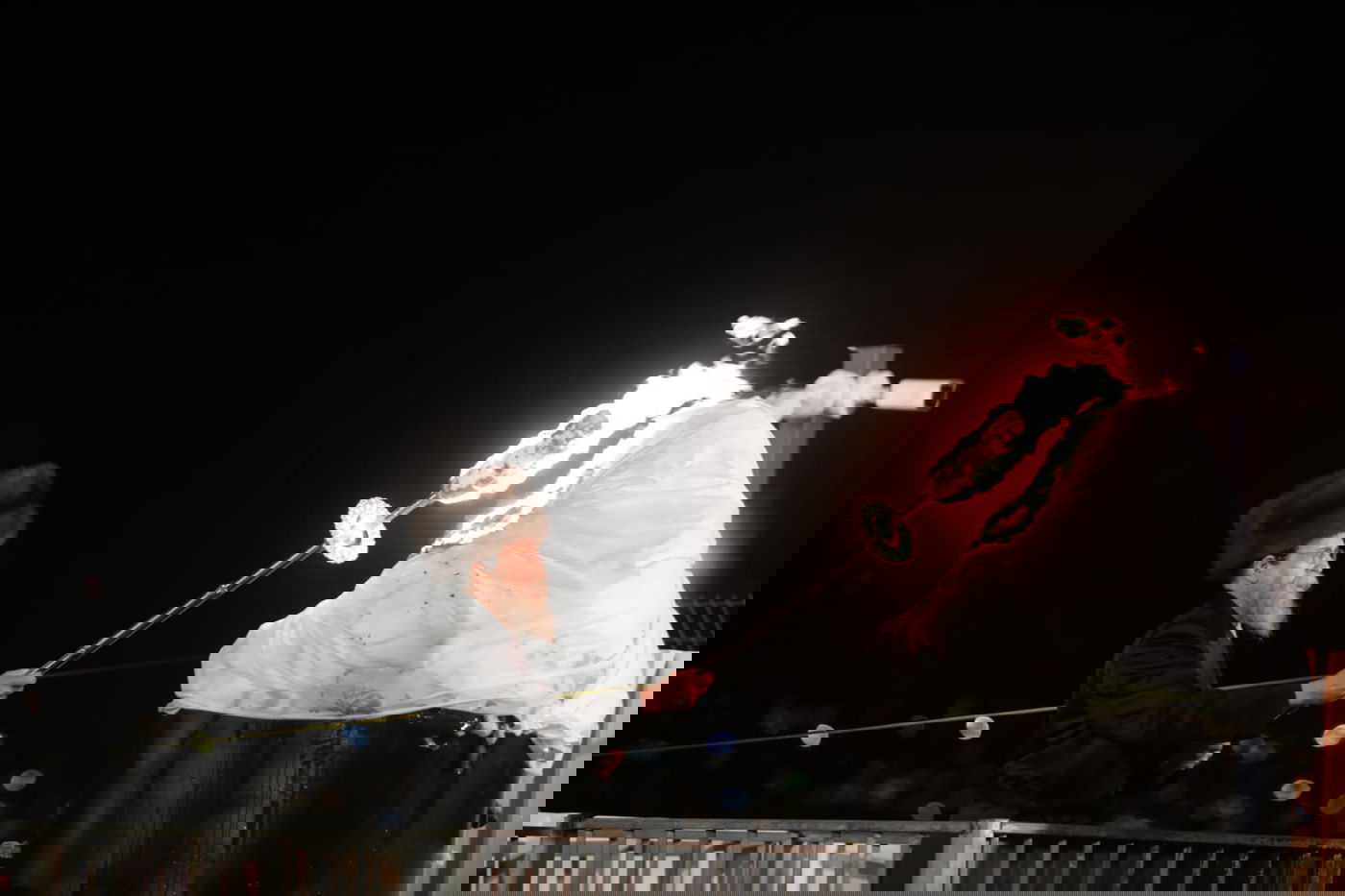 שידור חי מציון הרשב"י; מעמדי ה'הדלקות' במירון