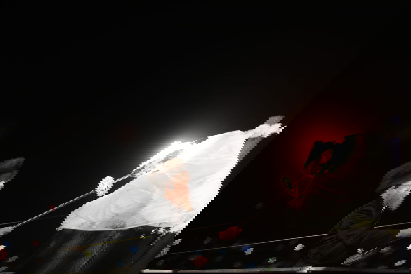 שידור חי מציון הרשב"י; מעמדי ה'הדלקות' במירון