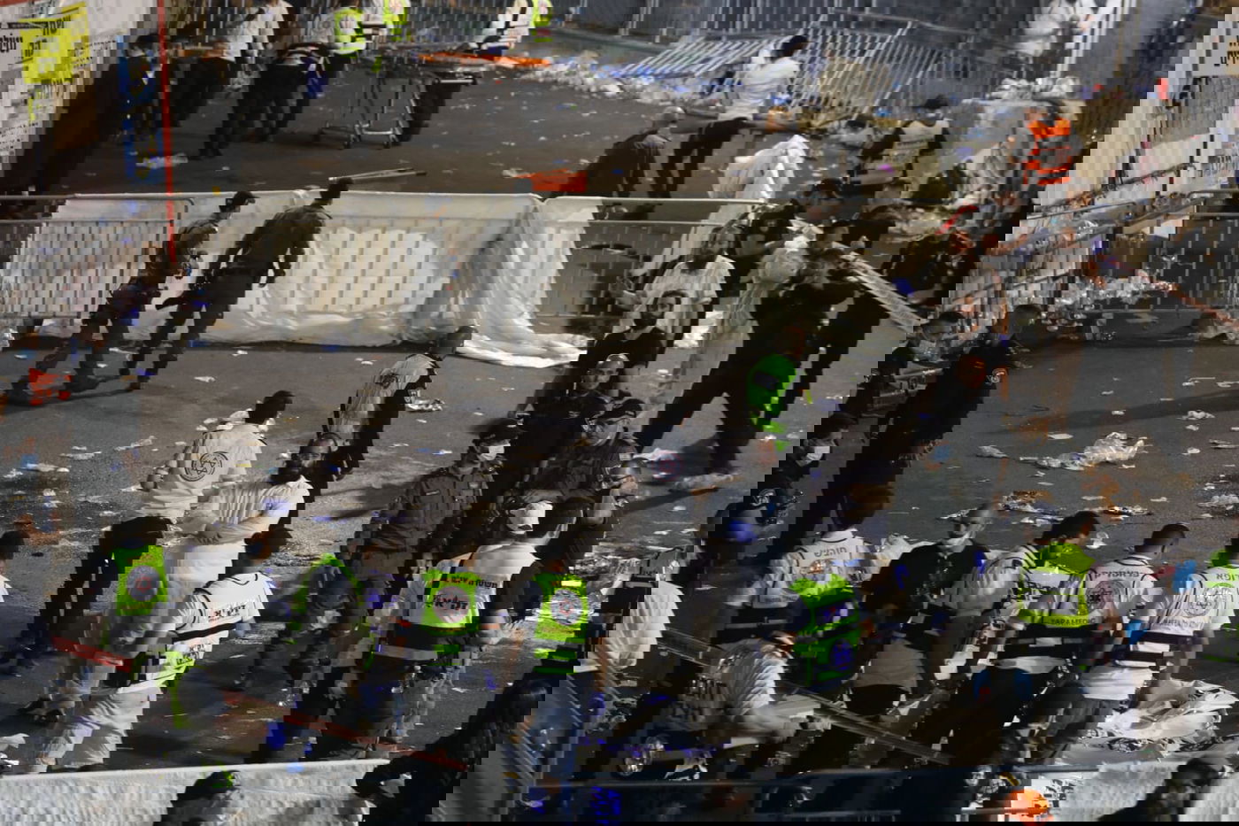 הלב שותת, ממאן להאמין: נהפך לאבל - מחולנו; אוי נא לנו