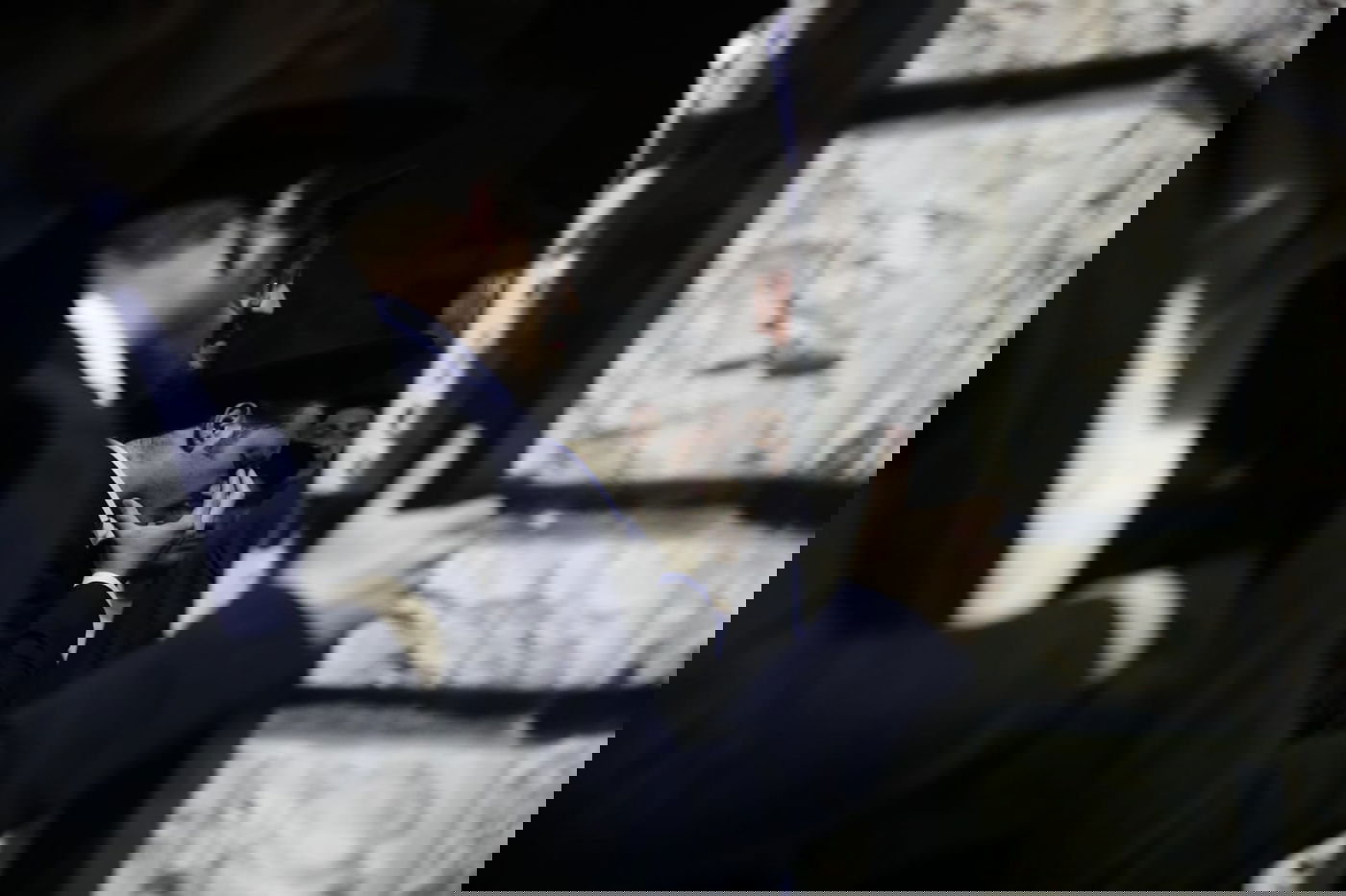 "טאטע די": כך נפרדו בישיבת מיר מהבחור יוסף קאהן ז"ל