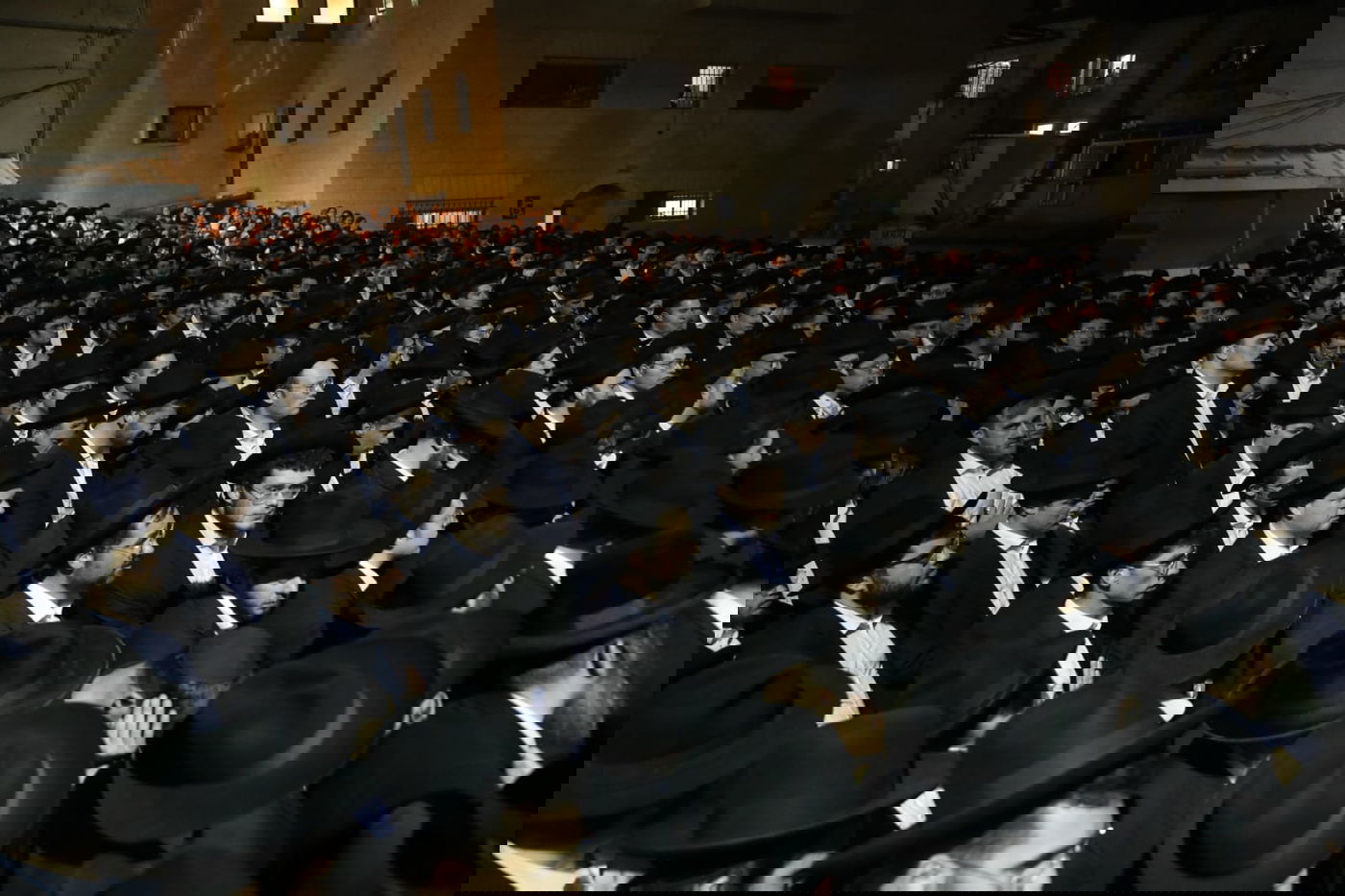 "טאטע די": כך נפרדו בישיבת מיר מהבחור יוסף קאהן ז"ל