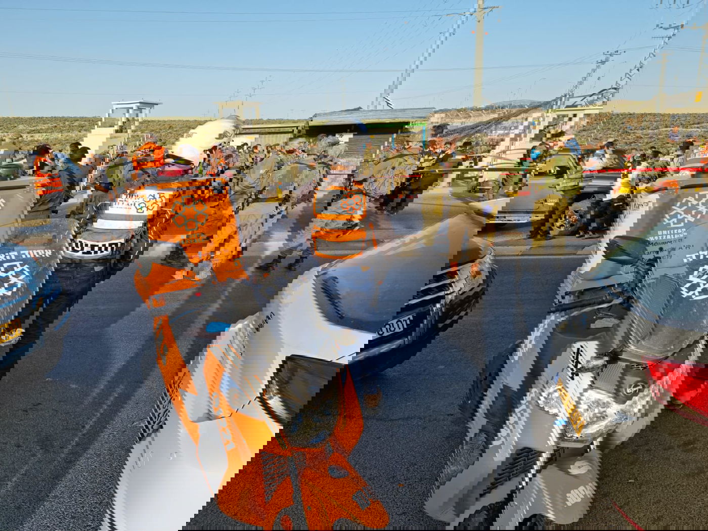 עמדו בתחנה ונורו: שני פצועים קשה בפיגוע ב'צומת תפוח'