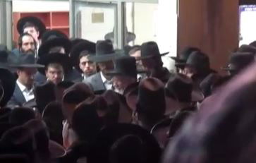 רה"י הרב ברוך מרדכי אטינגר מספיד