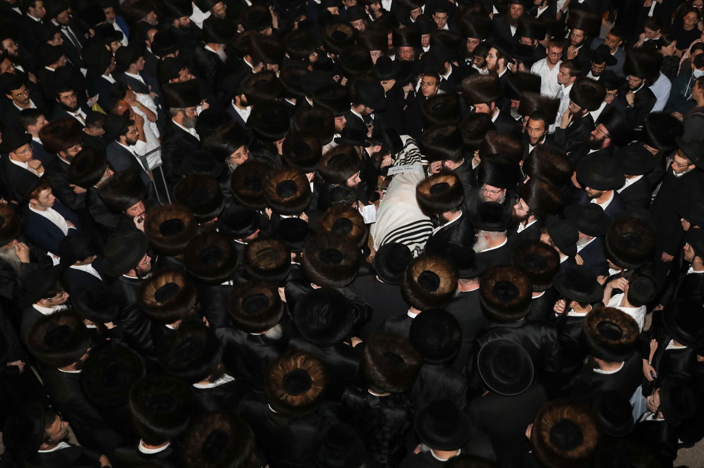 מההדלקה ועד הלוויות; 'אסון מירון' בעיניים של צלם 'כיכר'