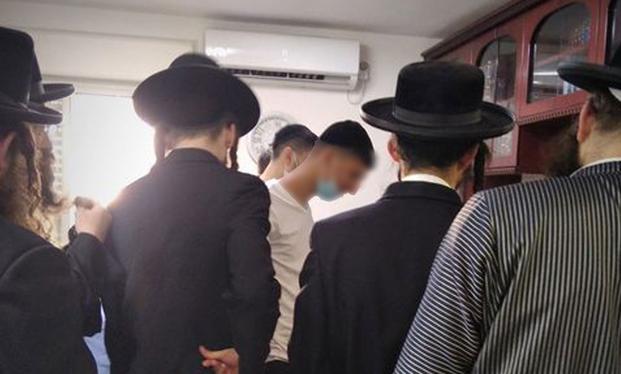 בבית המשפחה האבלה