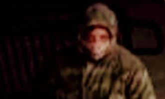 ג'ורדן ברונט, כפי שתועד במצלמות אבטחה בזמן ההשחתה