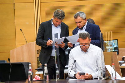 הח"כים זאב אלקין, יועז הנדל ומתן כהנא