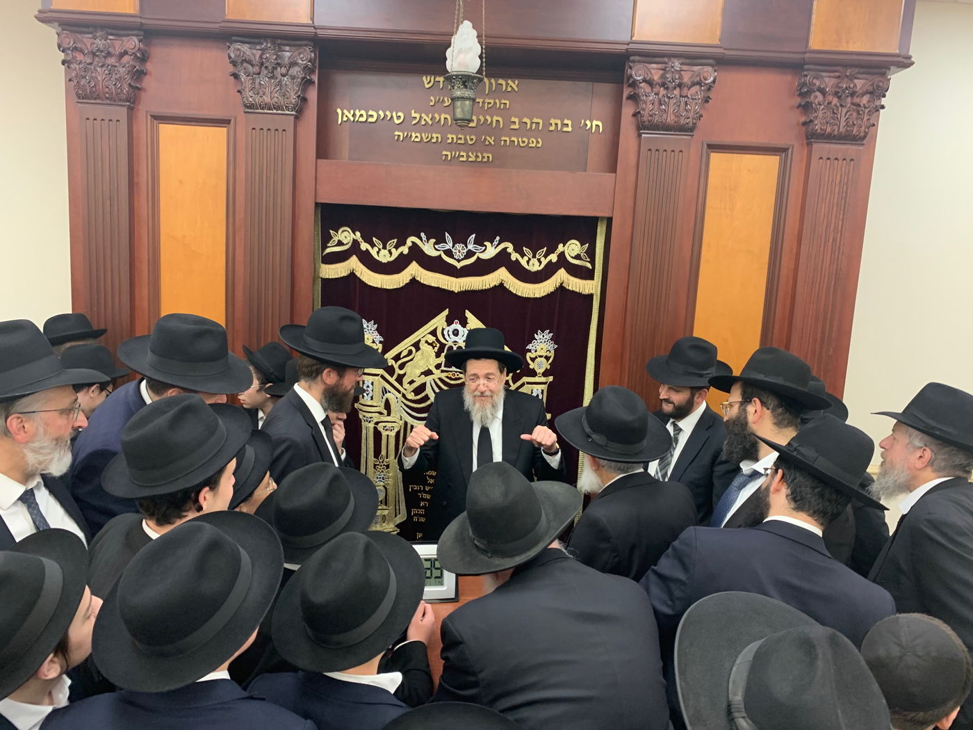 הגרב"צ קוק חיזק את הקהילות החרדיות בארה"ב; צפו