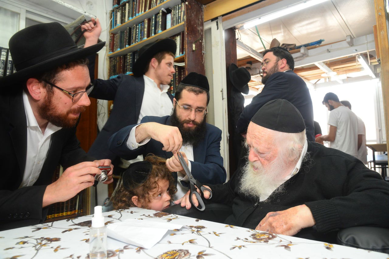 שָׁם קָנִיתָ הוֹדְךָ וַהֲדָרֶךָ: אלפי ילדי החלאקה אצל שר התורה