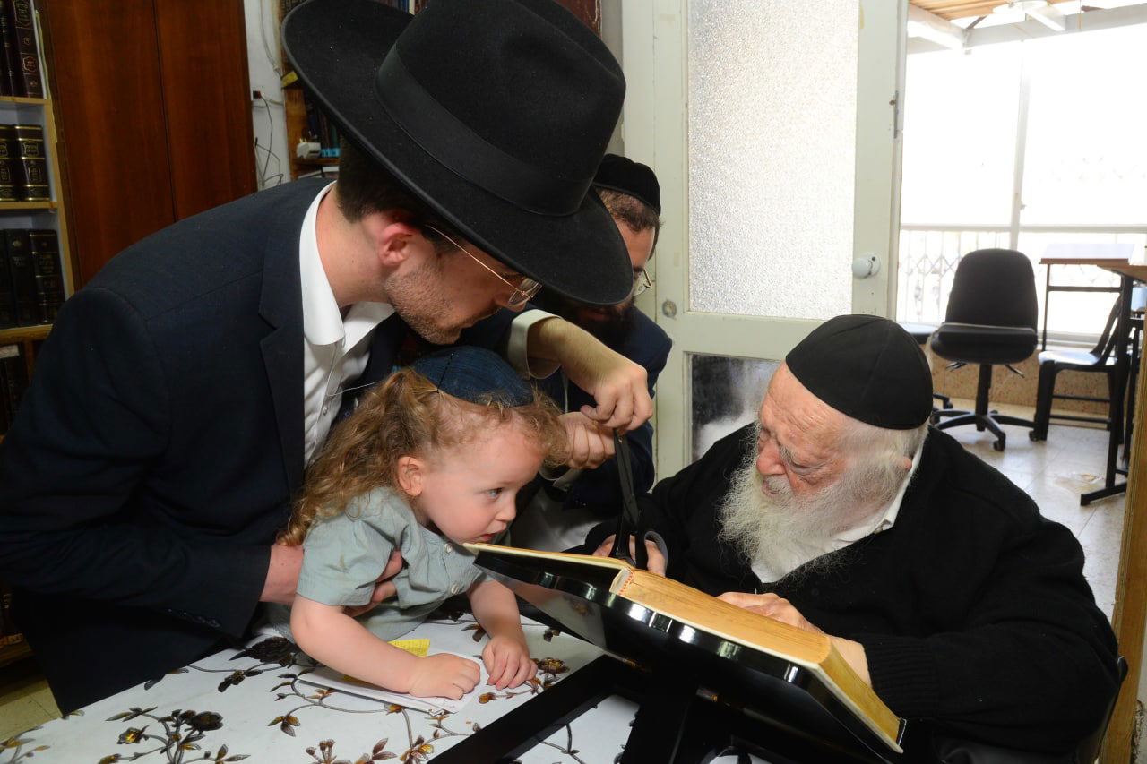 שָׁם קָנִיתָ הוֹדְךָ וַהֲדָרֶךָ: אלפי ילדי החלאקה אצל שר התורה