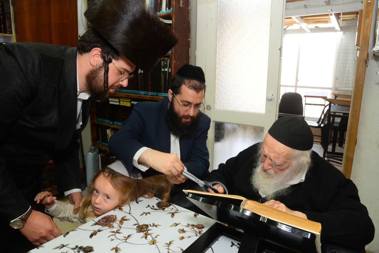 שָׁם קָנִיתָ הוֹדְךָ וַהֲדָרֶךָ: אלפי ילדי החלאקה אצל שר התורה