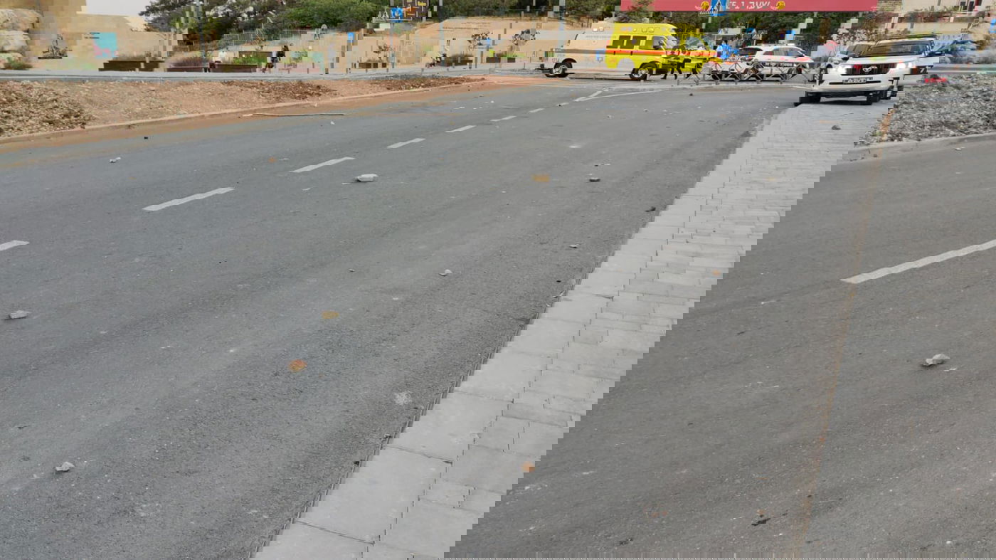 קטטה בין יהודים לערבים סמוך לאוניברסיטה